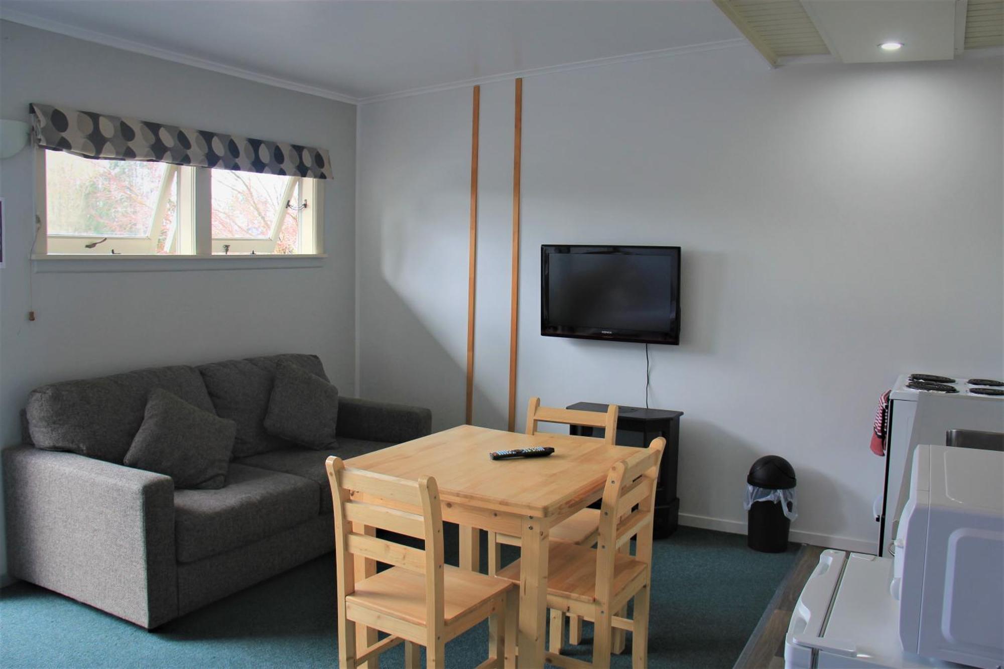 One-Bedroom Apartment,1221848026:JPEG